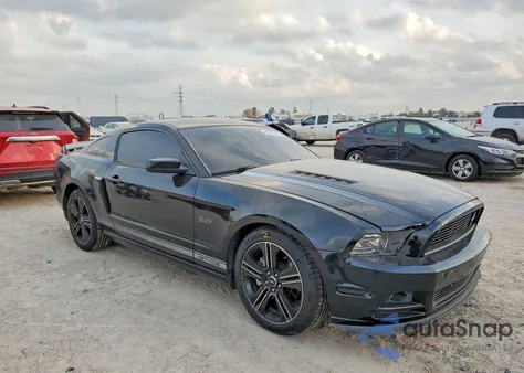 2014 Ford Mustang Gt z USA, uszkodzony, nr VIN 1ZVBP8CF6E5313466